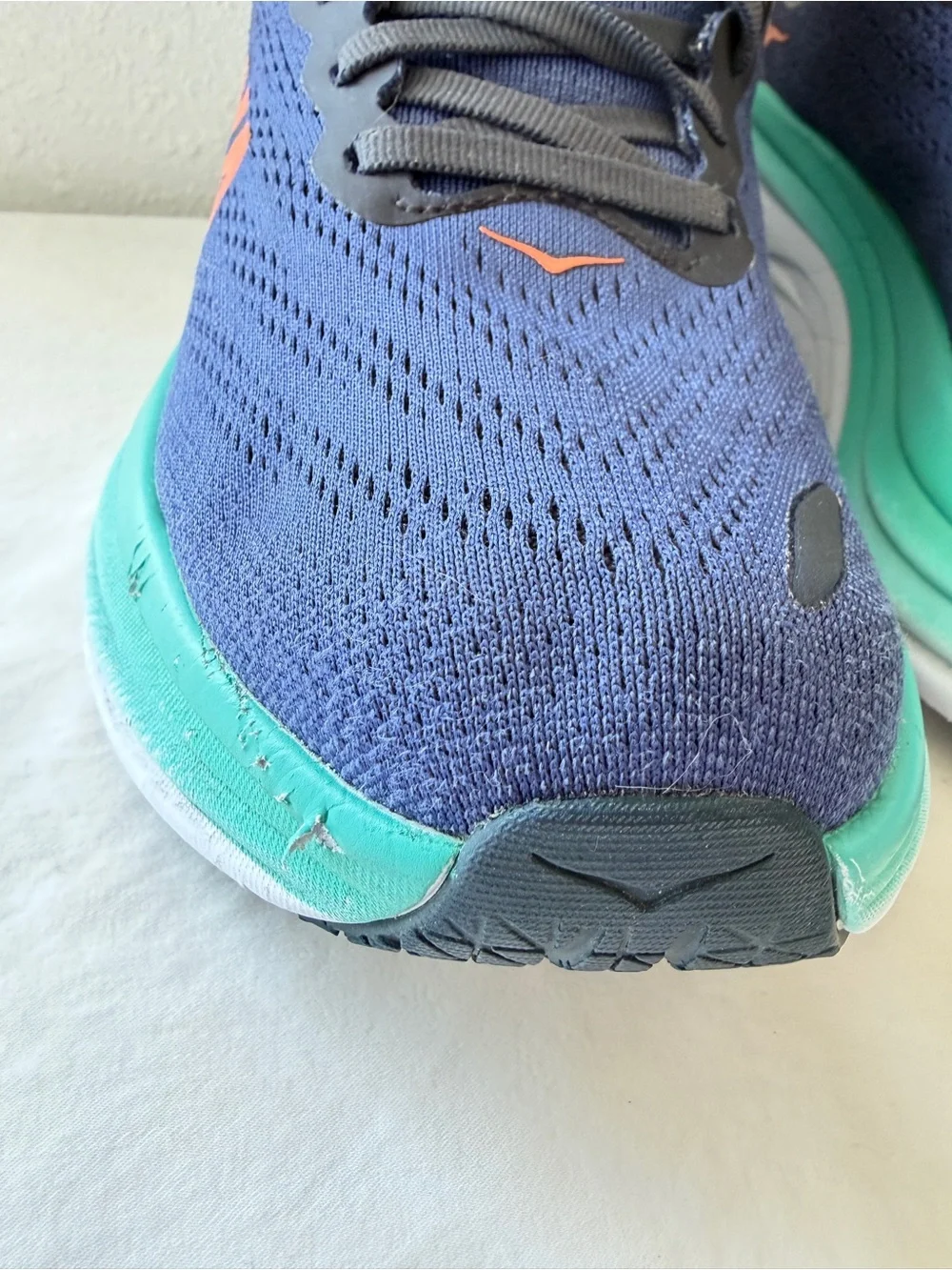 HOKA Bondi 8 in Outer space/Bellwether Blue Woman’s9